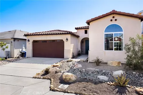 Exterior - 275 Waterfall Rd, Templeton, CA 93465 photo 2 of 7