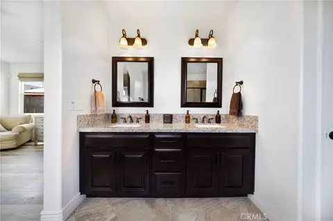 Bath - 275 Waterfall Rd, Templeton, CA 93465 photo 2 of 5