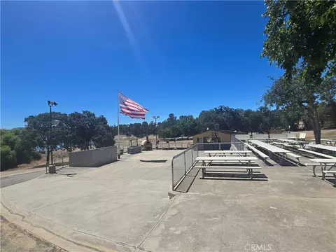 Exterior - 4250 Allen Rd, Paso Robles, CA 93446 photo 9 of 11
