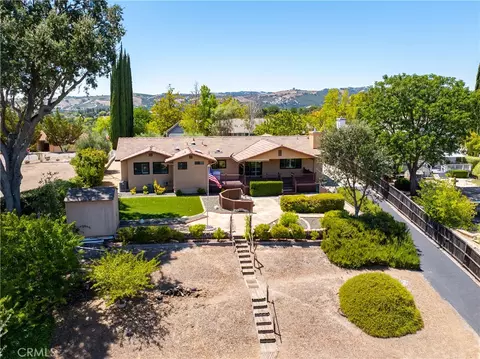 Exterior - 738 Orchard, Paso Robles, CA 93446 photo 7 of 20
