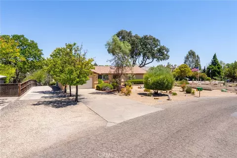 Exterior - 738 Orchard, Paso Robles, CA 93446 photo 6 of 22