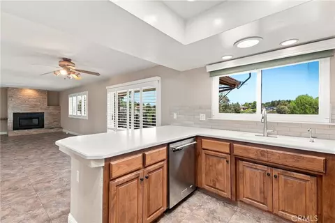 Kitchen - 738 Orchard, Paso Robles, CA 93446 photo 3 of 4