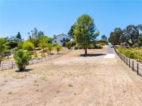 Exterior - 738 Orchard, Paso Robles, CA 93446 photo 21 of 22