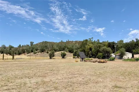 Exterior - 49460 Sapaque Rd, Bradley, CA 93426 photo 18 of 19