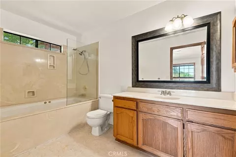 Bath - 436 28th, Paso Robles, CA 93446 photo 2 of 4