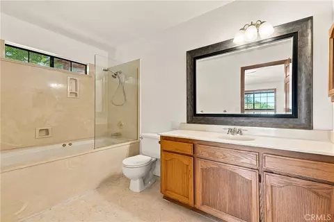 Bath - 436 28th, Paso Robles, CA 93446 photo 2 of 4