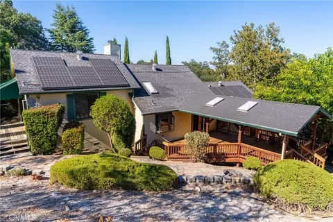 Exterior - 436 28th, Paso Robles, CA 93446 photo 4 of 15