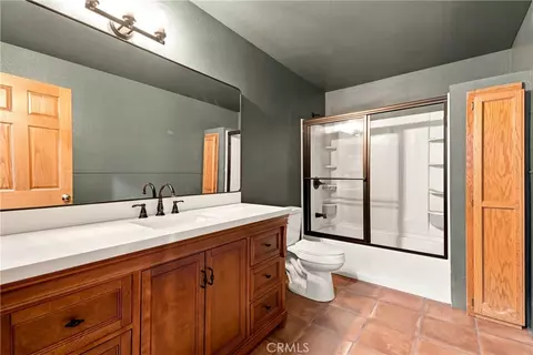 Bath - 436 28th, Paso Robles, CA 93446 photo 1 of 4