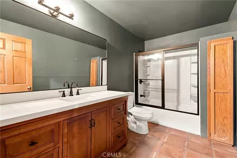 Bath - 436 28th, Paso Robles, CA 93446 photo 1 of 4