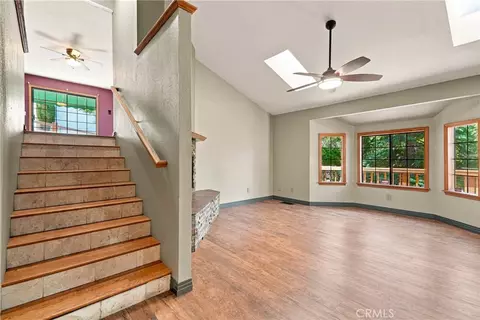 Living - 436 28th, Paso Robles, CA 93446 photo 4 of 6
