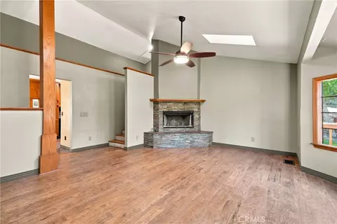 Living - 436 28th, Paso Robles, CA 93446 photo 3 of 6