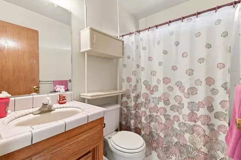 Bath - 815 Jackson, Paso Robles, CA 93446 photo 4 of 4