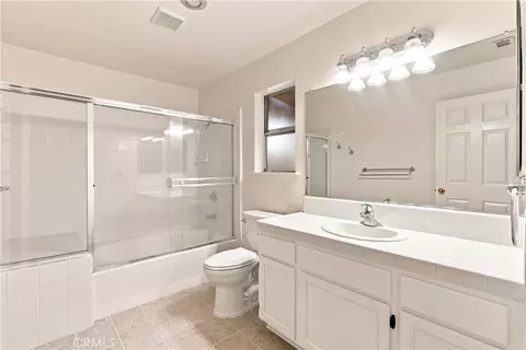 Bath - 1808 Willowbank, Paso Robles, CA 93446 photo 1 of 3