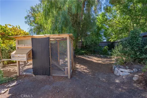 Exterior - 411 Palomino Ln, Paso Robles, CA 93446 photo 15 of 16