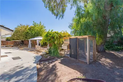 Exterior - 411 Palomino Ln, Paso Robles, CA 93446 photo 12 of 16
