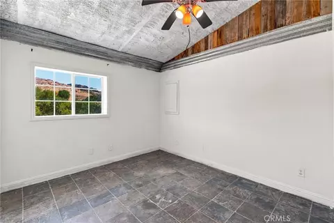 Bedroom - 255 Narnia Rd, Paso Robles, CA 93446 photo 6 of 6