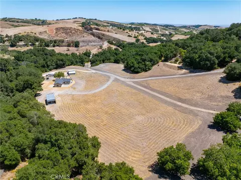 View/Area - 255 Narnia Rd, Paso Robles, CA 93446 photo 7 of 7