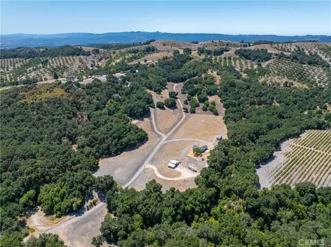 View/Area - 255 Narnia Rd, Paso Robles, CA 93446 photo 5 of 7