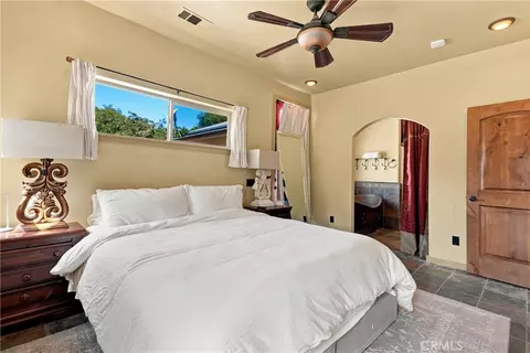 Bedroom - 255 Narnia Rd, Paso Robles, CA 93446 photo 2 of 6