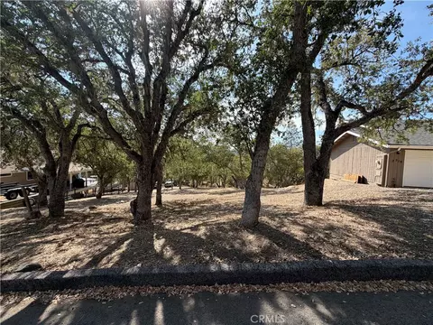 2521 Captains Walk, Bradley, CA 93426 photo 2