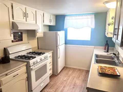 Kitchen - 1841 Lark Ellen Dr, Paso Robles, CA 93446 photo 2 of 3