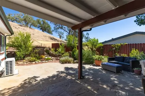 Exterior - 2642 Bridle Trl, Paso Robles, CA 93446 photo 5 of 11