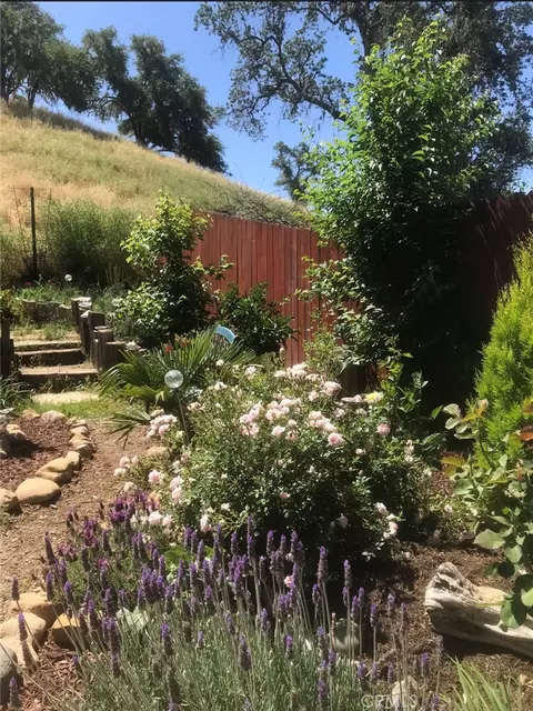 Exterior - 2642 Bridle Trl, Paso Robles, CA 93446 photo 4 of 11