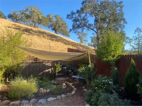 Exterior - 2642 Bridle Trl, Paso Robles, CA 93446 photo 6 of 11