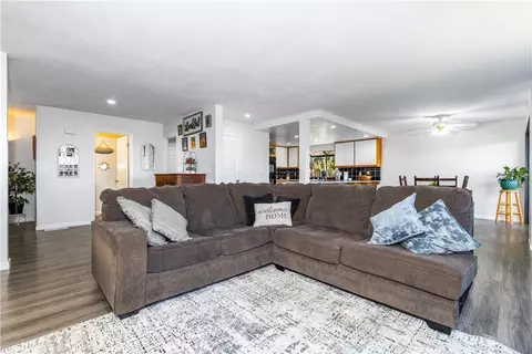Living - 5065 Meadow Lark, Paso Robles, CA 93446 photo 5 of 7