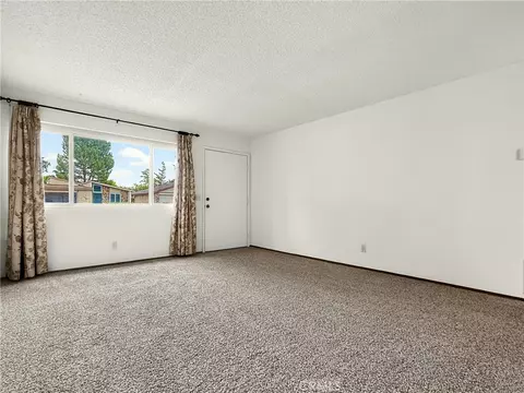 Living - 1745 Kings, Paso Robles, CA 93446 photo 2 of 2