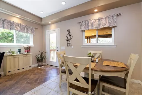 Dining - 5039 Northfork Pl, Paso Robles, CA 93446 photo 3 of 4