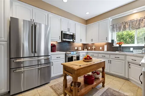 Kitchen - 5039 Northfork Pl, Paso Robles, CA 93446 photo 3 of 7