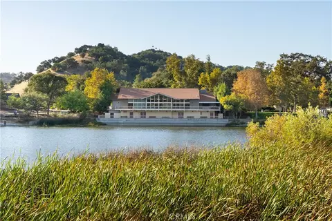 View/Area - 9115 Lake Vw, Atascadero, CA 93422 photo 11 of 16