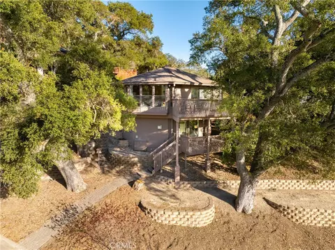 Exterior - 9115 Lake Vw, Atascadero, CA 93422 photo 7 of 10