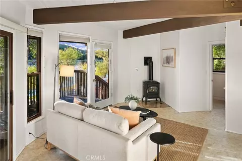 Living - 9115 Lake Vw, Atascadero, CA 93422 photo 4 of 4
