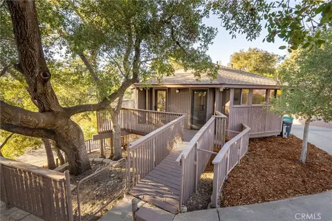 Exterior - 9115 Lake Vw, Atascadero, CA 93422 photo 4 of 10