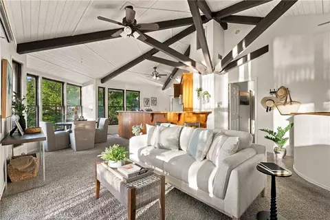 Living - 9115 Lake Vw, Atascadero, CA 93422 photo 2 of 4