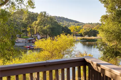 View/Area - 9115 Lake Vw, Atascadero, CA 93422 photo 4 of 16