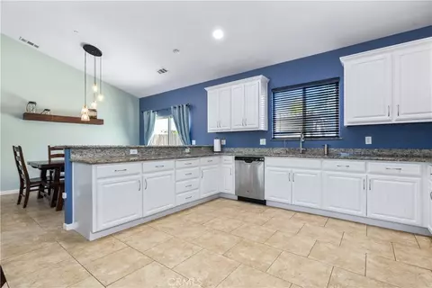 Kitchen - 2225 Holly Dr, Paso Robles, CA 93446 photo 6 of 6