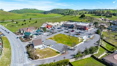 View/Area - 2225 Holly Dr, Paso Robles, CA 93446 photo 6 of 11