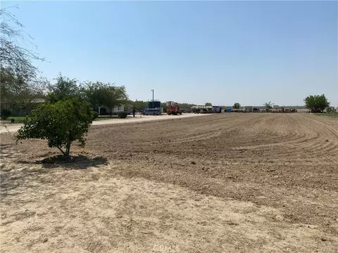 26323 Merced Ave, Wasco, CA 93280 photo 8