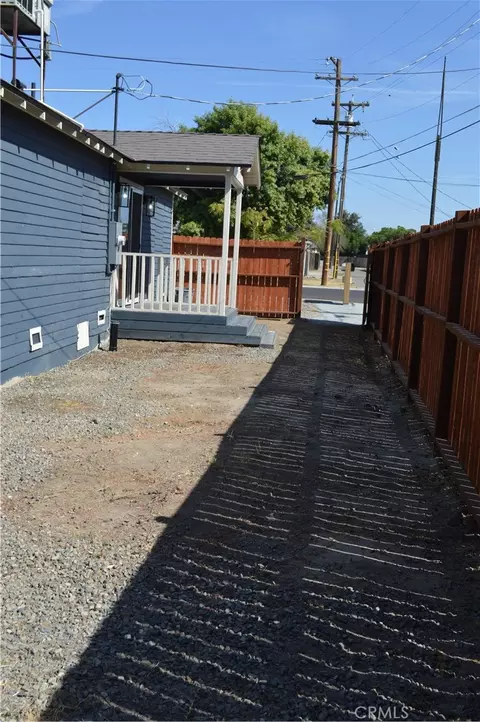 Exterior - 125 Toomey, Lemoore, CA 93245 photo 5 of 7