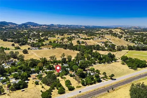 View/Area - 16255 Walnut, Atascadero, CA 93422 photo 5 of 10