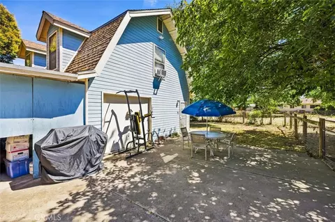 Exterior - 16255 Walnut, Atascadero, CA 93422 photo 8 of 11