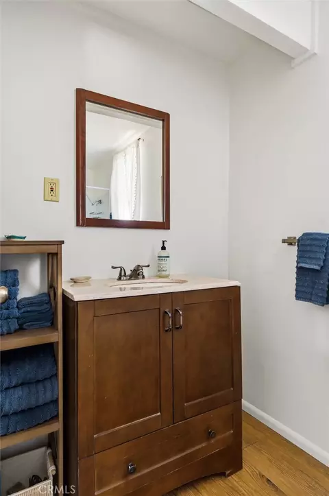 Bath - 16255 Walnut, Atascadero, CA 93422 photo 4 of 6
