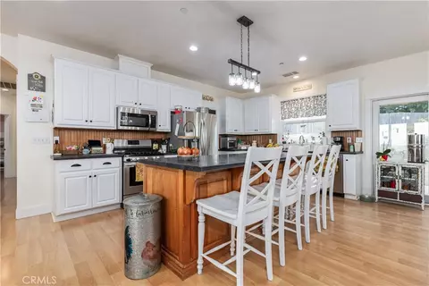 Kitchen - 4650 Rolling Hls, Paso Robles, CA 93446 photo 1 of 6