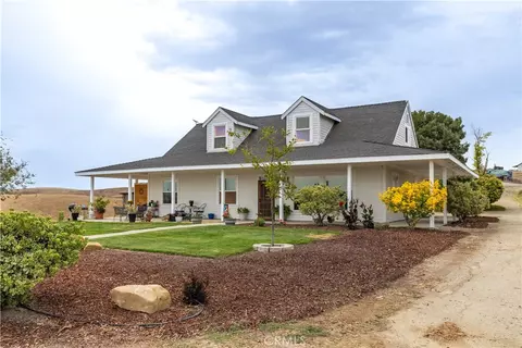 Exterior - 4650 Rolling Hls, Paso Robles, CA 93446 photo 3 of 12
