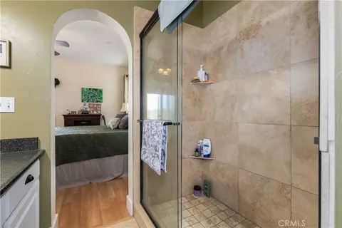 Bath - 4650 Rolling Hls, Paso Robles, CA 93446 photo 2 of 4