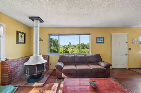 Living - 4565 Arena, Atascadero, CA 93422 photo 3 of 4