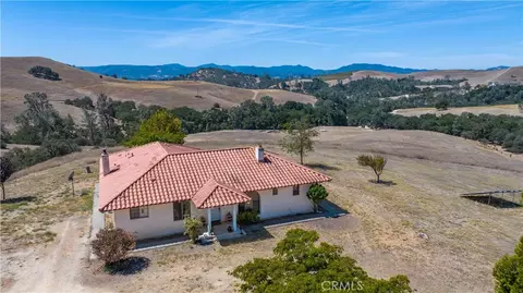 Exterior - 7491 Old Adobe Way, Templeton, CA 93465 photo 2 of 4